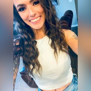 Meet your Posher, Cherie